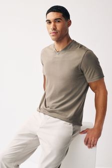 Essential V-Neck T-Shirt