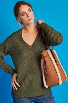 Long V-Neck Jumper