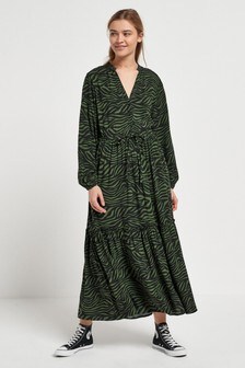 Robe mi-longue à manches longues