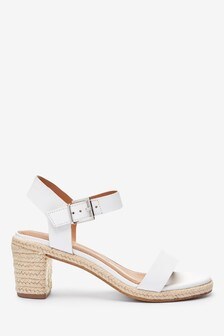 Sandales en cuir style espadrilles