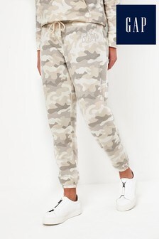 Pantalon de jogging Gap à imprimé camouflage