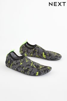 Black Aqua Socks (392890) | $15 - $19