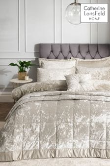 Catherine Lansfield Natural Crushed Velvet Bedspread (398938) | €102