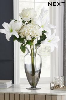 زهور اصطناعية بيضاء في مزهرية زجاج لون فضي متدرّج (416730) | 413 ر.ق