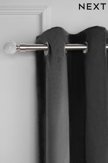 Chrome Isabel Fixed Length 28mm Curtain Pole Kit (432580) | €66 - €99