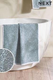 Green Textured 100% Cotton Towel (440779) | €14