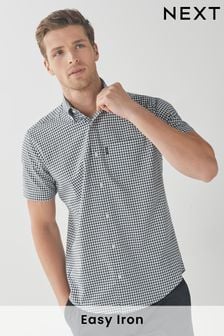 海軍藍／白色格子棉布 - 標準款短袖 - 易燙紐扣牛津襯衫 (470815) | NT$760