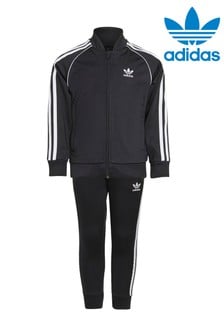 Черный - Спортивный костюм adidas Originals Superstar (для младших детей) (484482) | €51