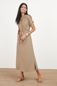 Robe chemise à ceinture