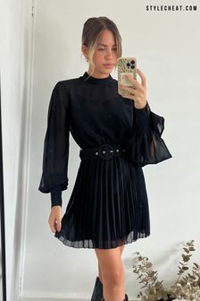 Schwarz - Style Cheat Mia hoch geschlossen plissiert​​​​​​​ Mini Kleid (503033) | 94 €