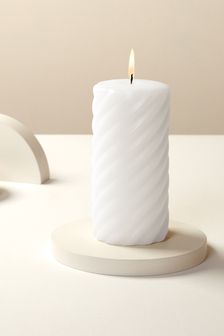 White Twisted Wax Pillar Scented Candle (547213) | €5