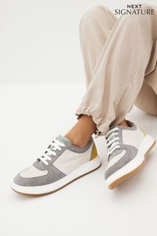 Signature Leather Retro Lace Up Trainers