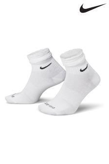 Nike White Everyday Ruffle Ankle Socks (611467) | $27