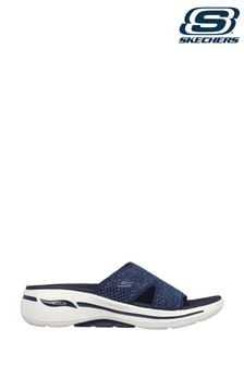 ブルー - Skechers Go Walk アーチフィット サンダル (615727) | ￥10,390