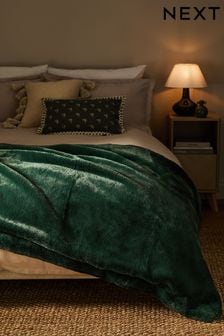 Green Plush Faux Fur Throw (625501) | $80 - $144