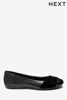 Women s Clearance Flat Leather Footwear Next Luxembourg