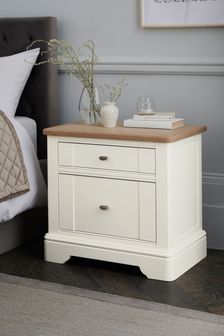 Chalk White Hampton Country Collection Luxe Painted Oak 2 Drawer Wide Bedside Table (651106) | €460