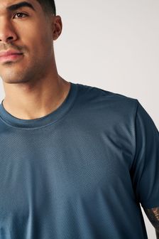Blue/Navy - Active Gym And Training Textured T-shirt (659013) | kr230