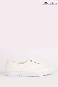 أبيض - حذاء قماش خفيف Plum من Trotters London (667863) | 17 ر.ع - 20 ر.ع