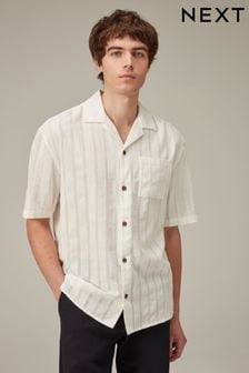 Textured Seersucker Short Sleeve Shirt