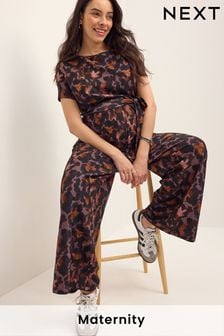 Next maternity clothes in store store