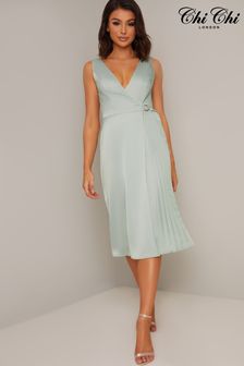 Chi Chi London Green Reina Dress (694974) | €95