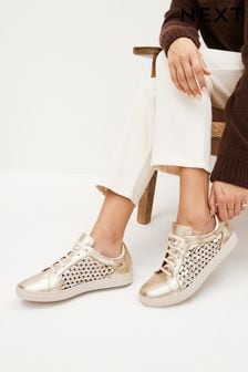 Gold Signature Leather Weave Lace-Up Trainers (696792) | 83 €