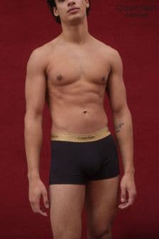 Calvin Klein Modern Cotton Holiday Fashion Gold Band Red Boxers (698570) | CA$68