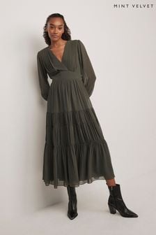 Mint Velvet Green V-Neck Tiered Midi Dress (702381) | 198 €