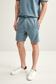 מכנסיים קצרים בגזרה רגילה