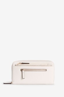 Purse With Pull-Out Card Holder