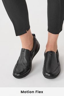 Black Leather Motion Flex Slip-On Shoes (770800) | 24 €