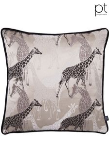 Poduszka z motywem żyrafy Prestigious Textiles wypełniona pierzem (783660) | 138 zł