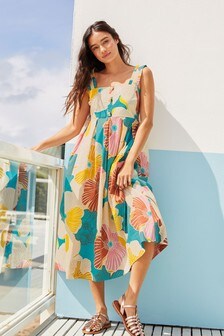 Robe mi-longue boutonnée sur le devant