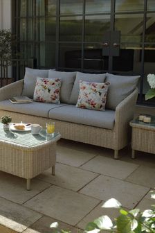 White Garden Outdoors Next Luxembourg