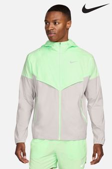 Nike Light Green Light Windrunner Running Jacket (801202) | €137