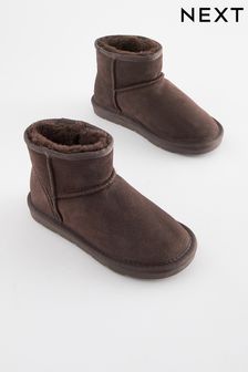 Chocolate Brown Short Warm Lined Water Repellent Suede Pull-On Boots (814093) | €24 - €30