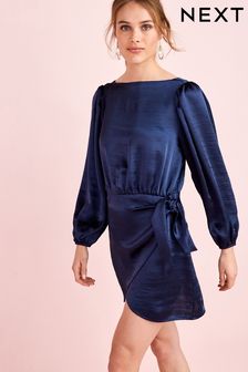 Granatowy - Sukienka satynowa krótka wiązana w talii (841408) | 106 zł