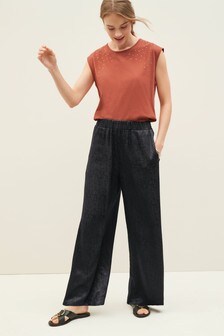 Haut clouté sans manche