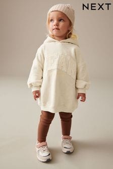 Creme mit College-Design - Set mit Kapuzensweatshirt & Leggings (3 Monate bis 7 Jahre) (864967) | 16 € - 19 €