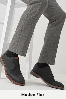 שחור - נעלי דרבי מעור דגם Motion Flex (868835) | ‏198 ₪