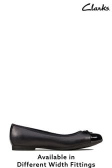 Clarks Black Multi Fit Leather Scala Bloom Youth Shoes (869746) | €53