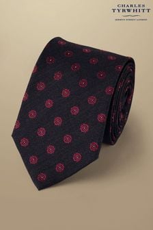أزرق - ربطة عنق منقوسة من نسيج الفيسكوز الحريري المغزول بميدالية مقاومة للبقع من Charles Tyrwhitt (871762) | 18 ر.ع