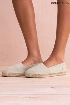 حذاء إسبادريل مسطح لون طبيعي سهل اللبسمن ‪Celtic & Co.‬​​​​​​​ (889518) | 606 ر.س
