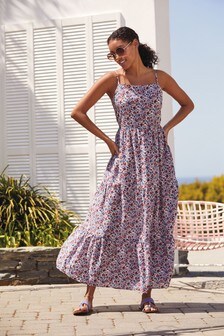 Robe longue à volants