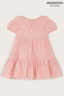 Różowa sukienka niemowlęca Monsoon z haftem angielskim i zakładkami (944801) | 96 zł - 102 zł