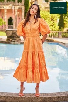 Another Sunday večslojna srednje dolga obleka z balonastimi rokavi v oranžni (957323) | €33