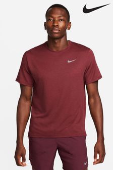 Roșu - Tricou de alergare cu model uv Nike Miler Dri-fit (959202) | 197 LEI