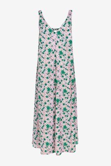 Robe trapèze mi-longue en satin