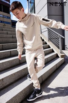 Neutral jogger set new arrivals